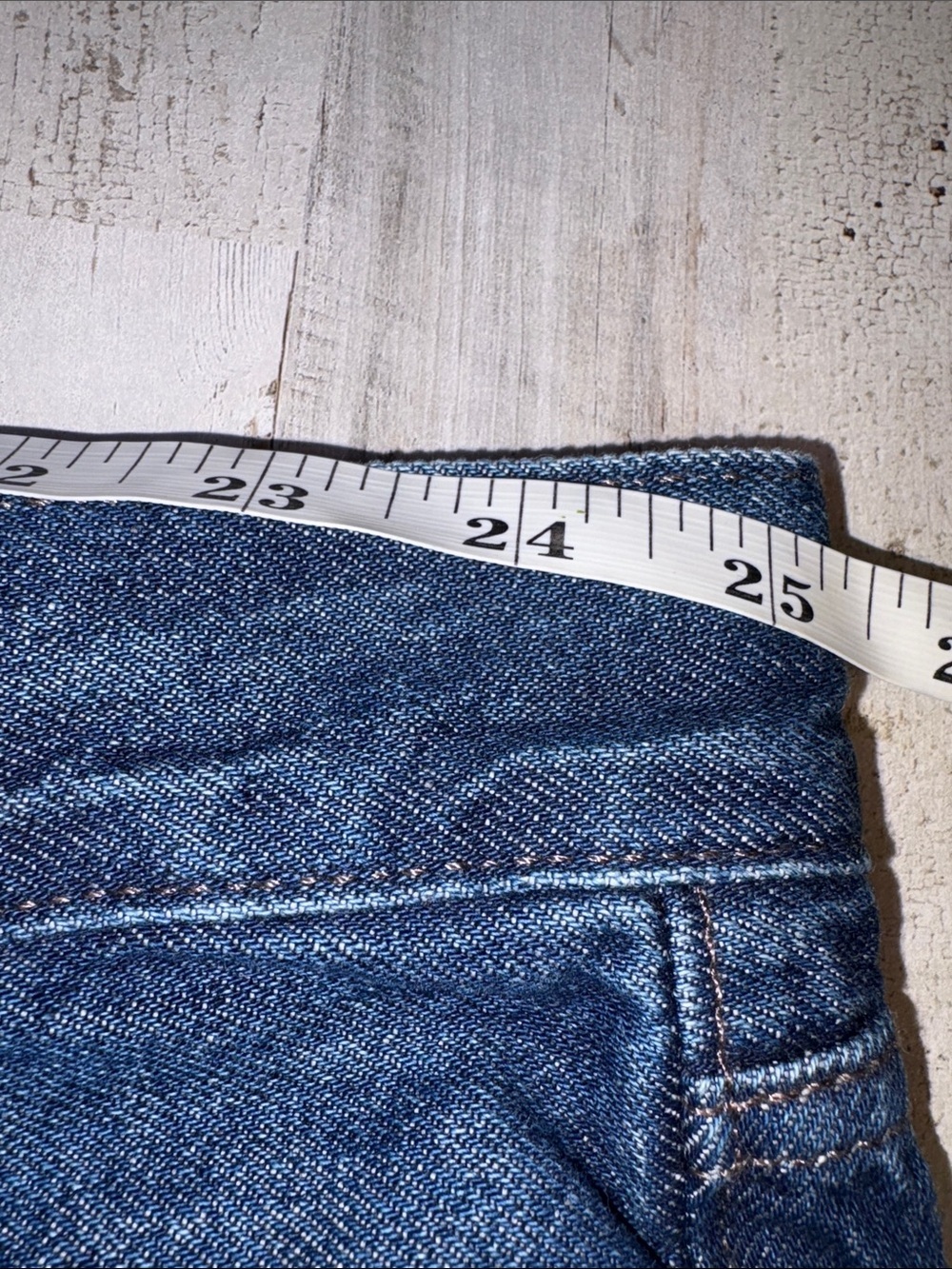 Old Navy High-Rise Slouchy Straight Blue Denim Cutoff Shorts Plus Size 26 - Picture 5 of 16